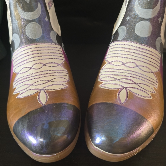 HANDCRAFTED Upcycle Cowgirl Boots HANDPAINTED Ankle Boots Block Heel Shoes 9.5 - Picture 4 of 16
